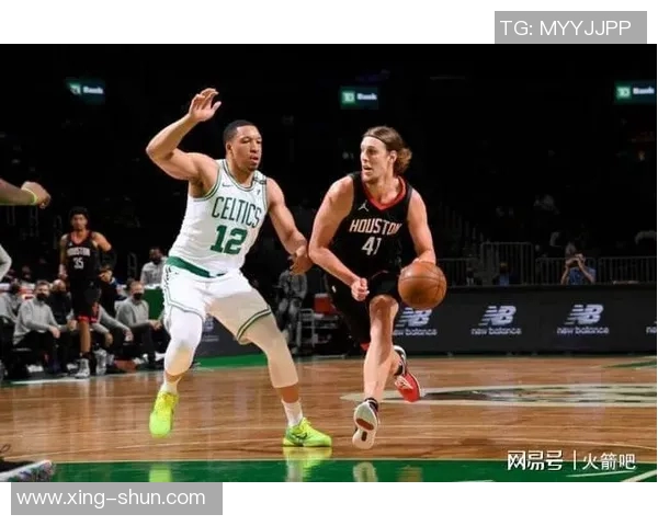 火箭与骑士夏季联赛精彩对决数据分析与球员表现总结 火箭与骑士夏季联赛精彩对决数据分析与球员表现总结