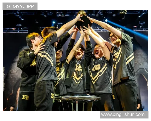 EDG在英雄联盟赛场上的盯防策略分析与成败得失探讨 EDG在英雄联盟赛场上的盯防策略分析与成败得失探讨